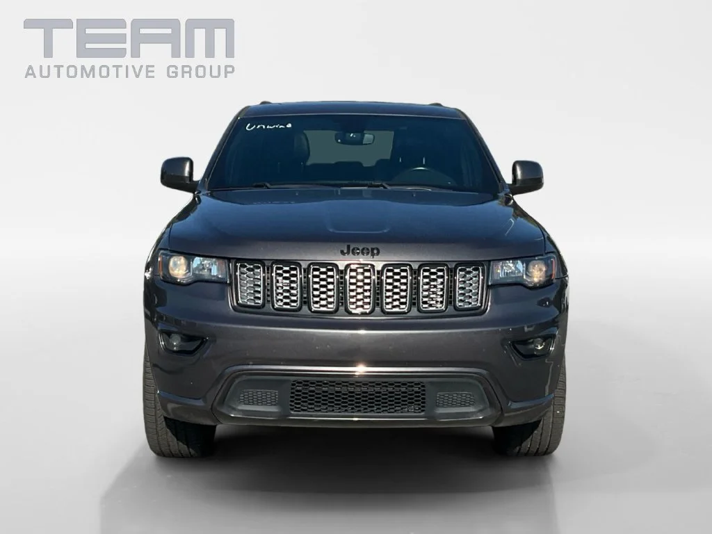 Used 2020 Gray Jeep Altitude image 2