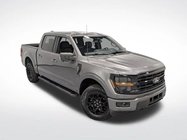 Used 2024 Gray Ford XLT image 35