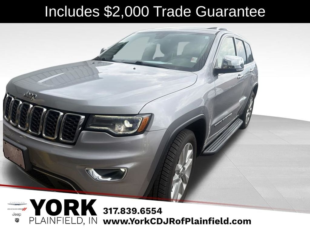 Used 2017 Silver Jeep Limited image 1