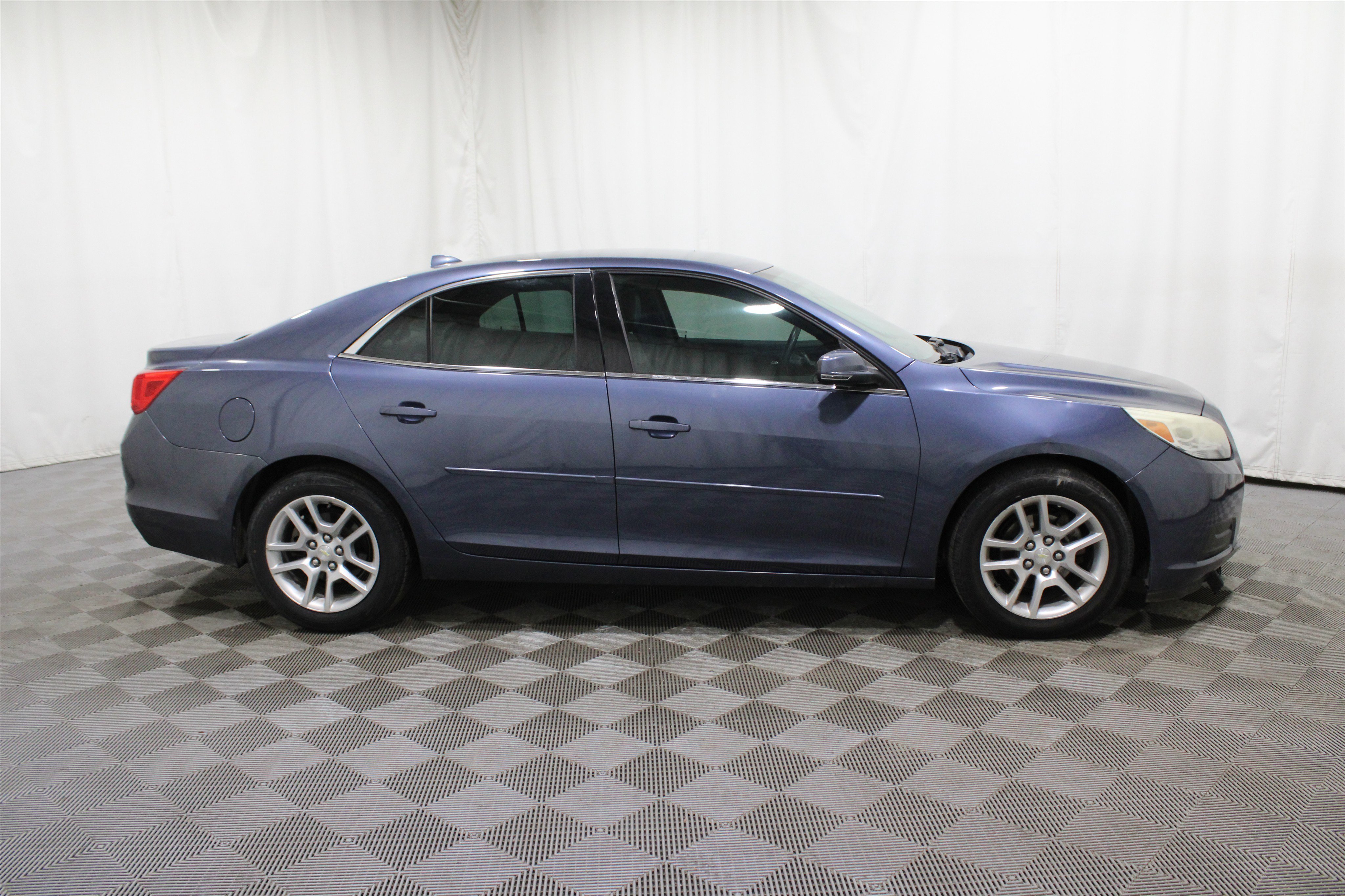 Used 2013 Chevrolet Malibu 1LT with VIN 1G11C5SAXDF358605 for sale in Wichita, KS
