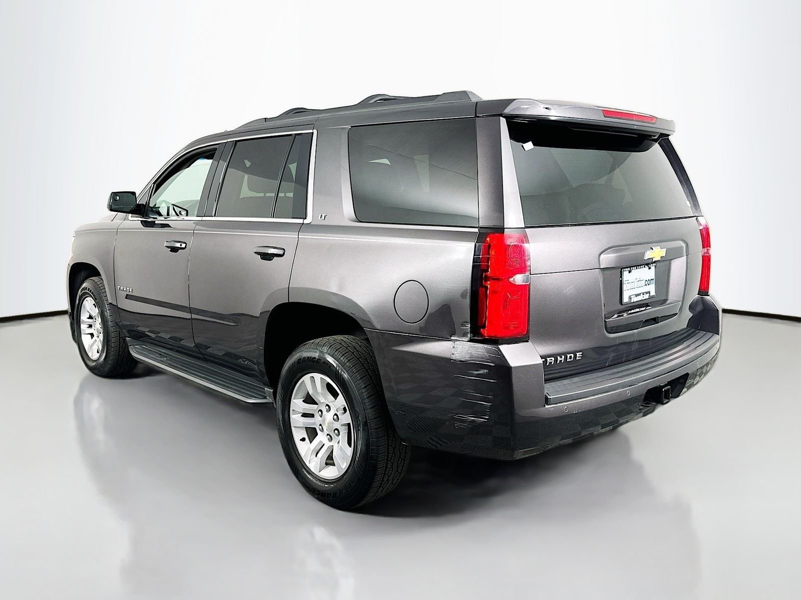 Used 2017 Tungsten Metallic Chevrolet LT image 5