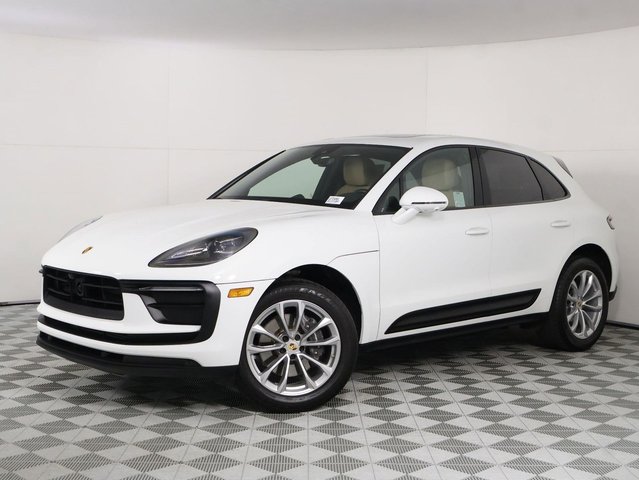 2024 Porsche Macan 