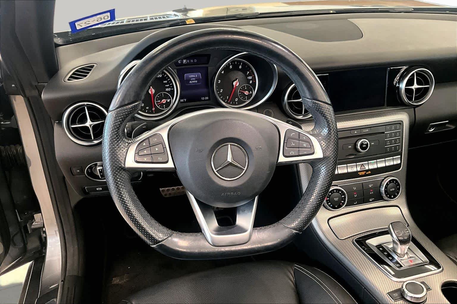 Used 2017 Selenite Grey Metallic Mercedes-Benz SLC 300 image 15
