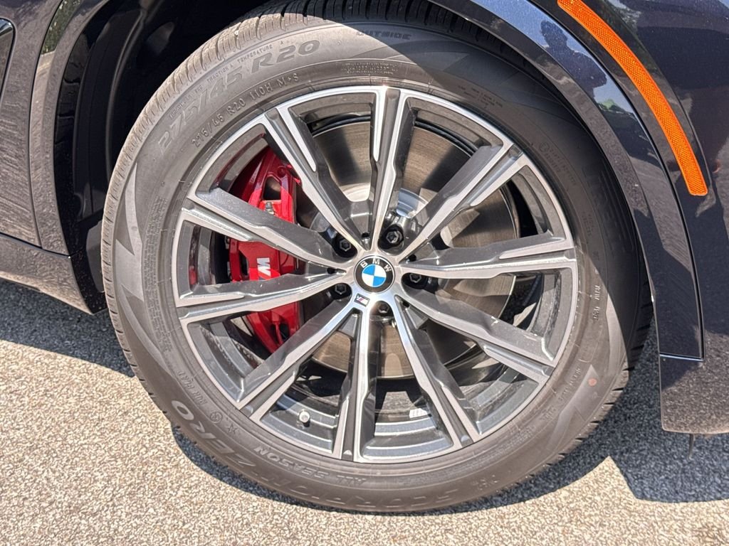 New 2026 Carbon Black Metallic BMW xDrive50e image 19