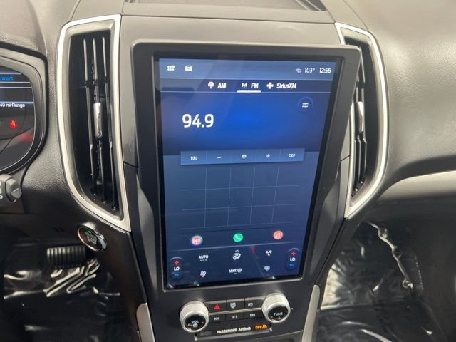 Used 2022 White Ford SE image 17