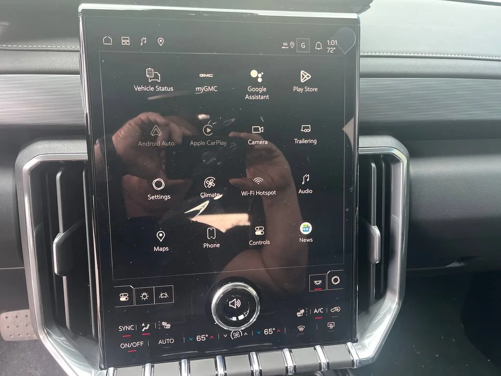 2026 GMC Acadia Elevation - Photo 12