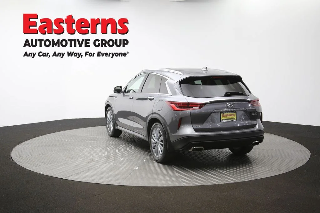 Used 2023 Gray INFINITI LUXE image 68