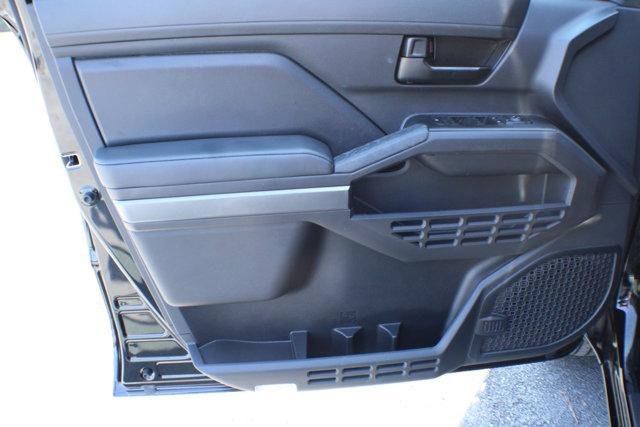 2024 Toyota Tacoma SR5 - Photo 6