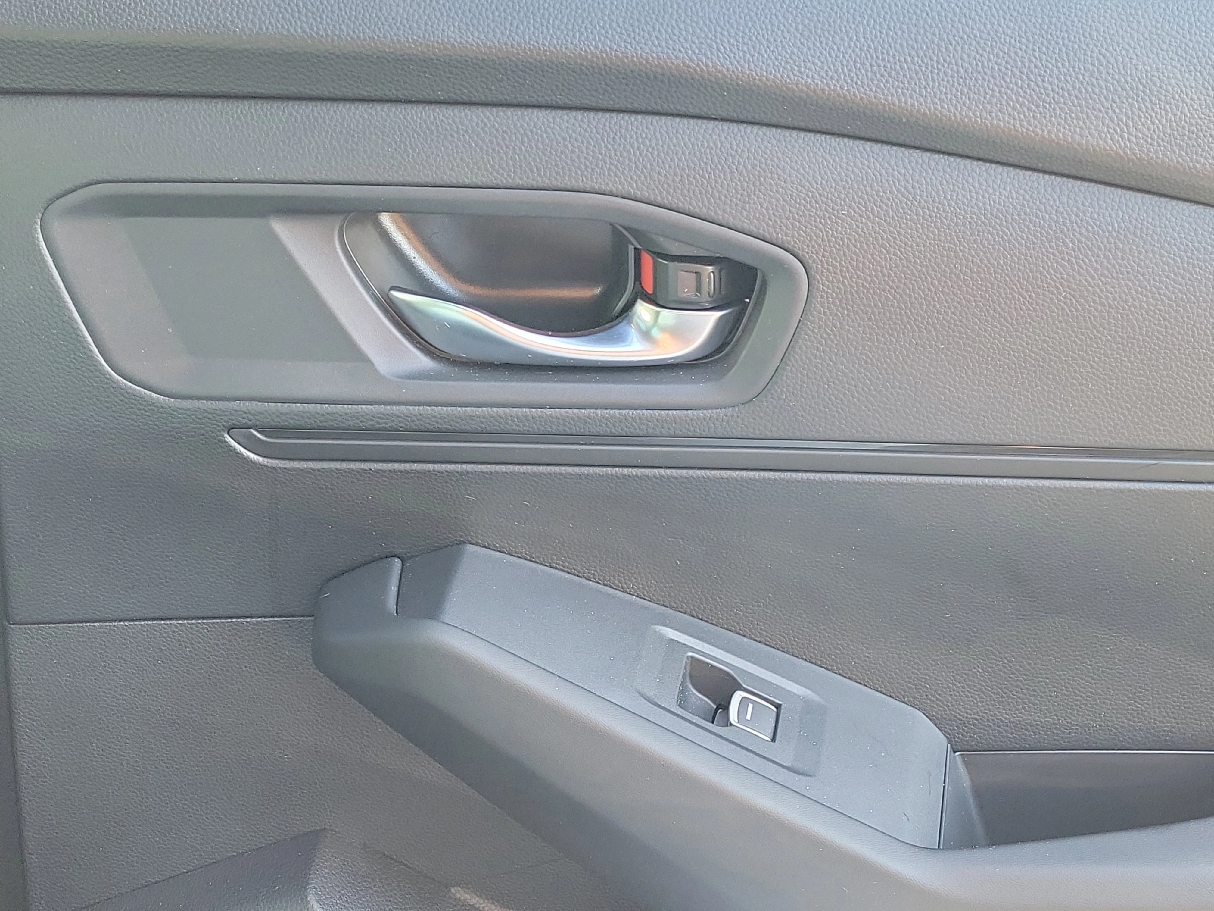 2025 Honda Accord SE - Photo 45