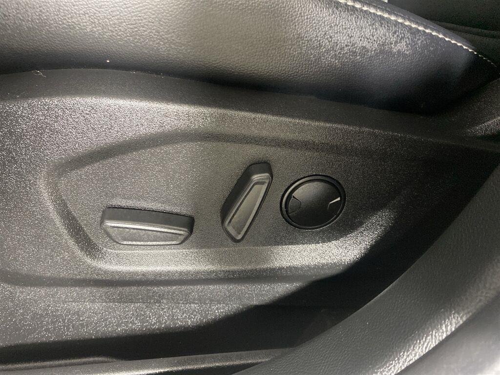 Used 2023 Oxford White Ford SEL image 11