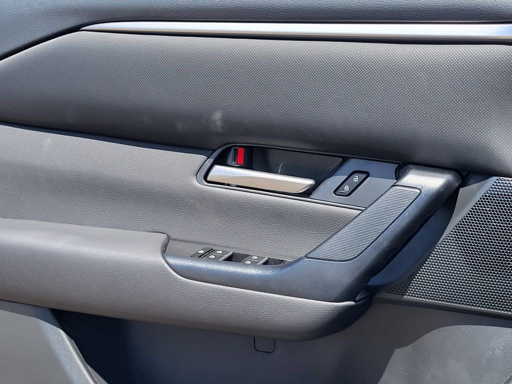 Used 2025 Polymetal Gray Metallic Mazda Preferred Package image 16