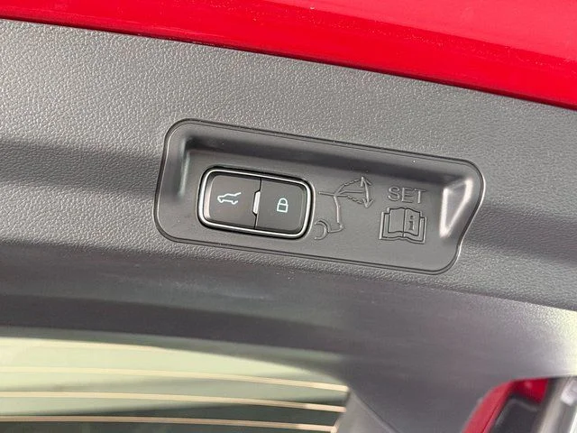 New 2026 Rapid Red Metallic Tinted Clearcoat Ford Platinum image 17