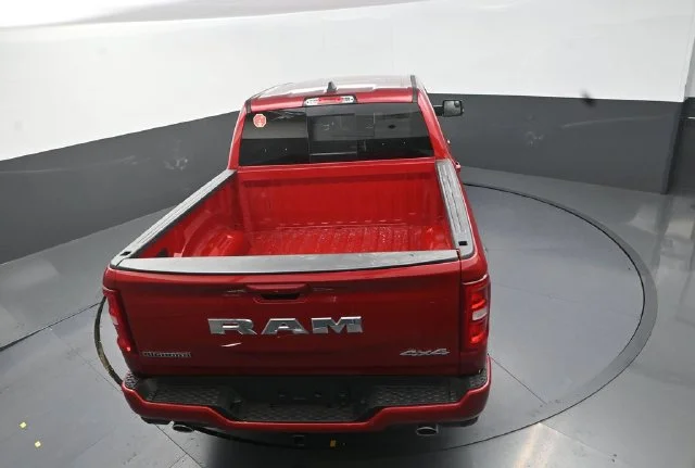 New 2026 Molten Red Pearl-Coat Exterior Paint RAM Big Horn/Lone Star image 16