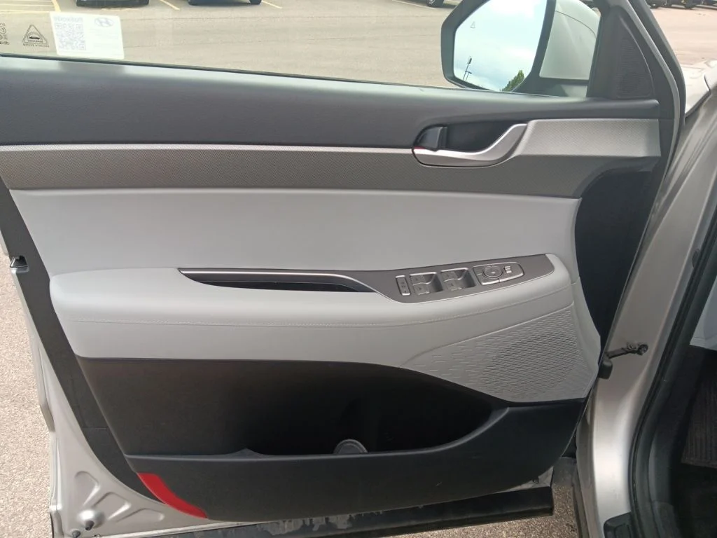 Used 2025 Typhoon Silver Hyundai SEL image 12