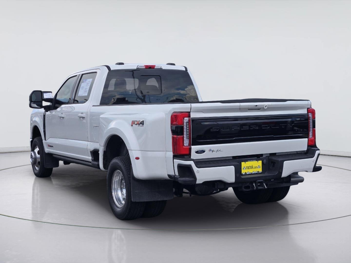 Used 2025 Star White Metallic Tri-Coat Ford Platinum image 6