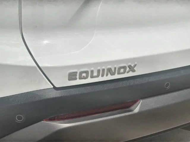 2025 Chevrolet Equinox LT - Photo 31