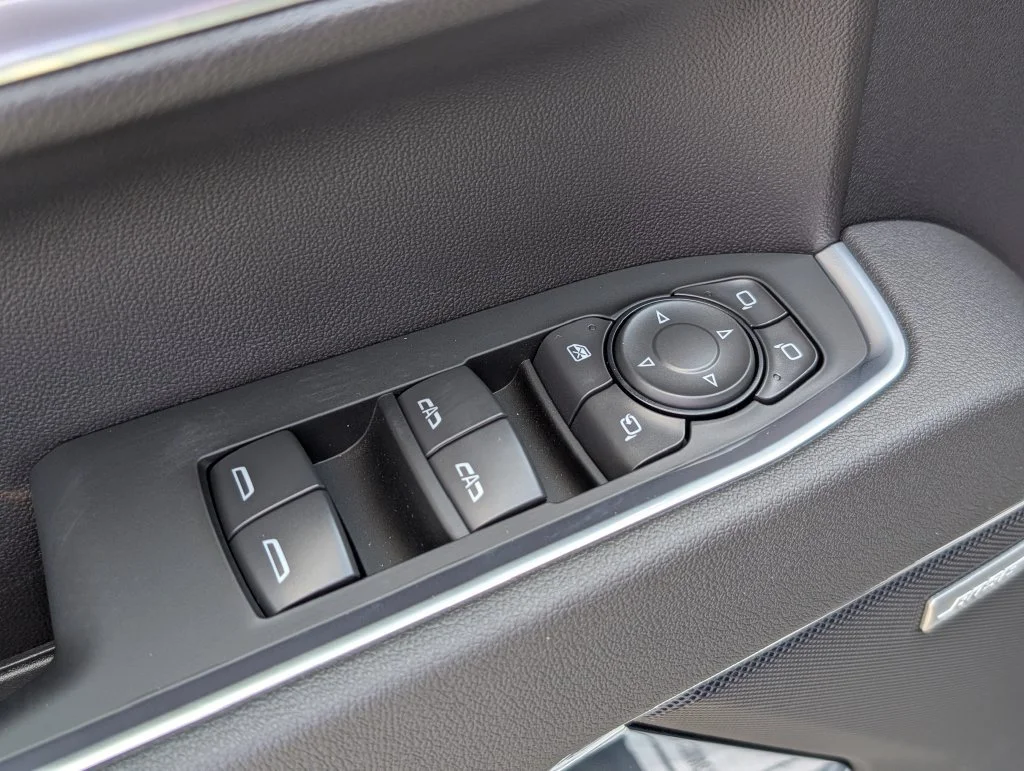 2026 GMC Sierra 1500 SLT - Photo 22