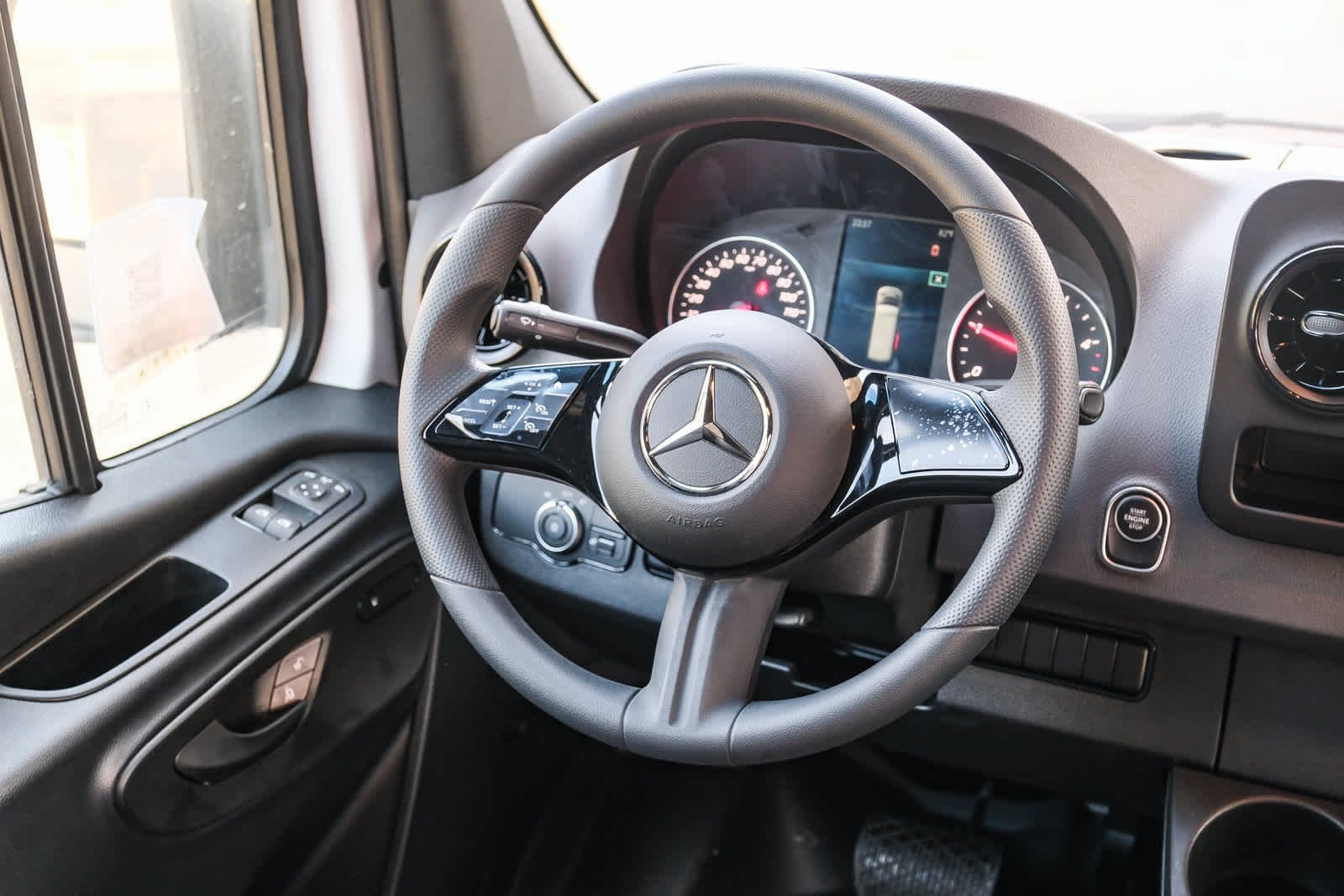 New 2025 Arctic+White Mercedes-Benz Cargo 144WB High Roof RWD 2.0L I4 Diesel Turbo SO image 45