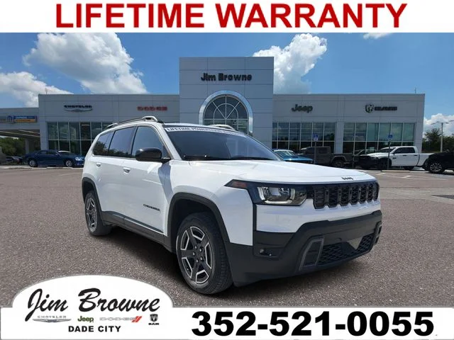 2026 Jeep Cherokee Laredo HEV 4X4's photo