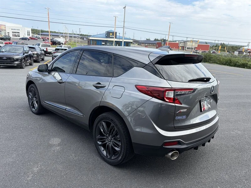 Used 2024 Silver Acura SH-AWD w/A-SPEC image 4