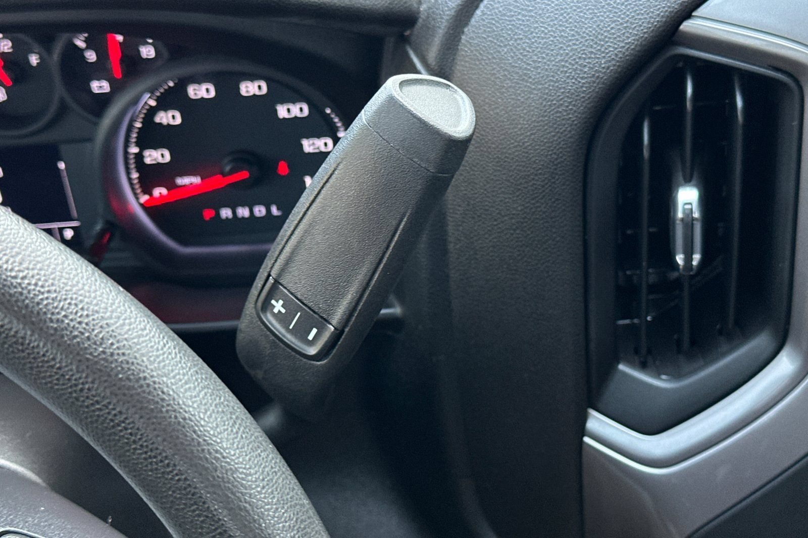 Used 2022 Summit White Chevrolet Custom image 27