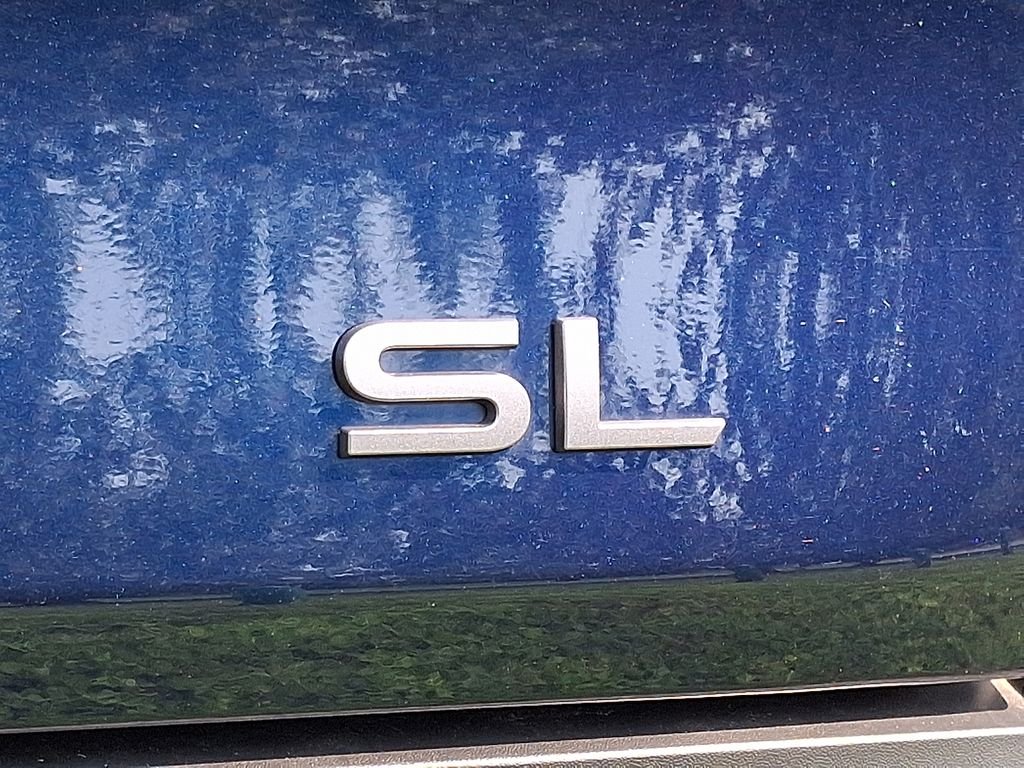 Used 2025 Blue Nissan SL image 9