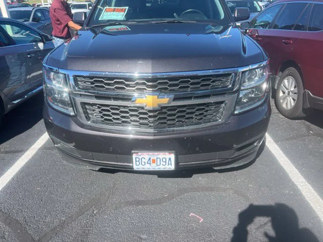 Used 2018 Gray Chevrolet LT image 3