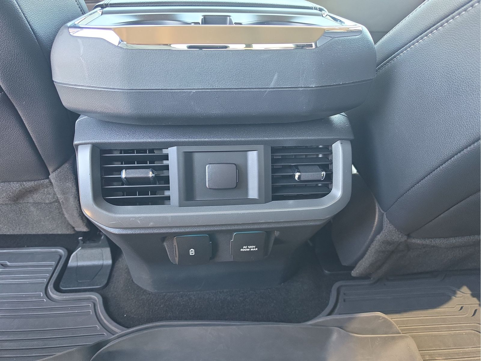 Used 2022 Iconic Silver Metallic Ford Lariat image 15