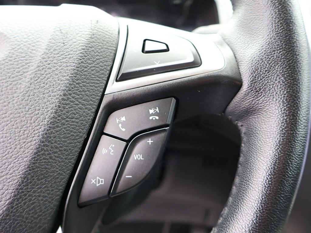 Used 2024 White Ford SEL image 42
