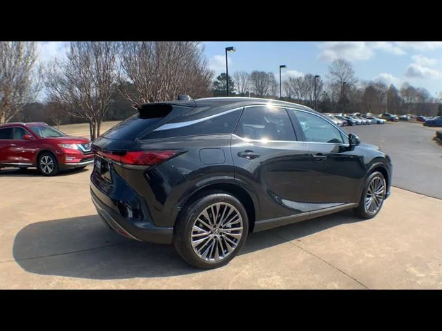 2026 Lexus RX PHEV 450h+ - Photo 8