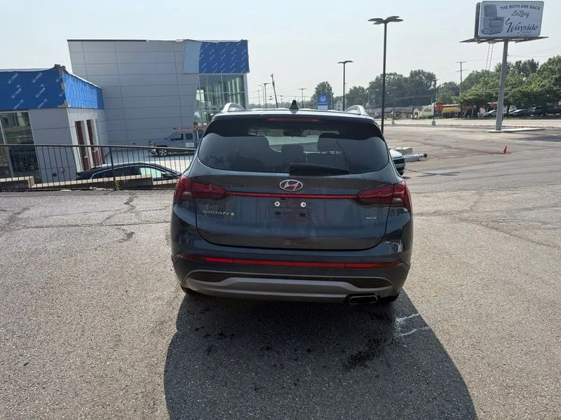 Used 2023 Gray Hyundai SEL image 7