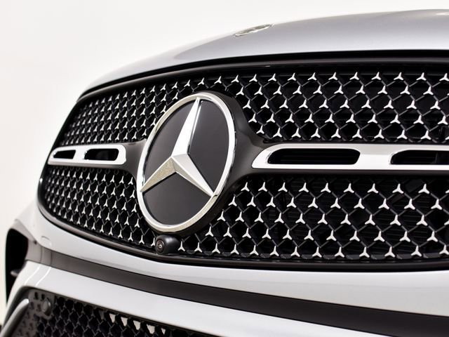 New 2026 Cirrus Silver Metallic Mercedes-Benz GLC 300 image 46