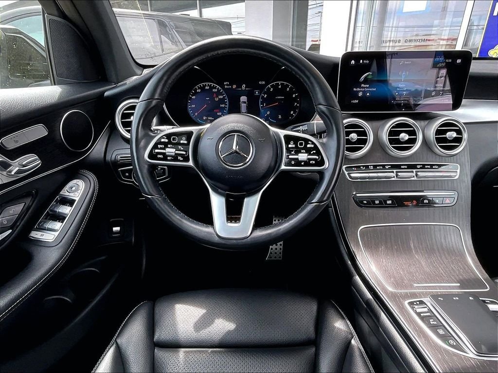 Used 2022 Black Mercedes-Benz GLC 300 image 18