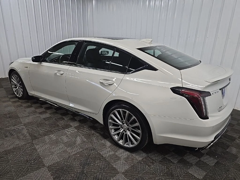 Used 2023 White Cadillac V-Series image 10