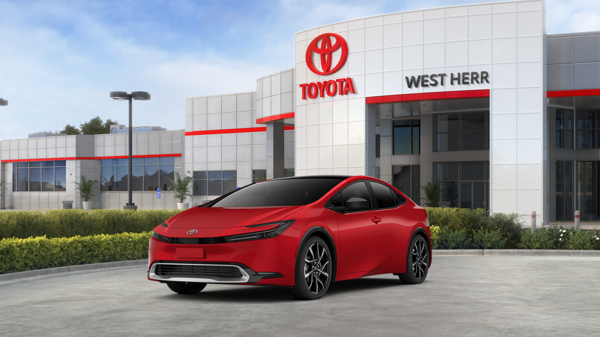 2027 Toyota Prius Plug-in Hybrid XSE