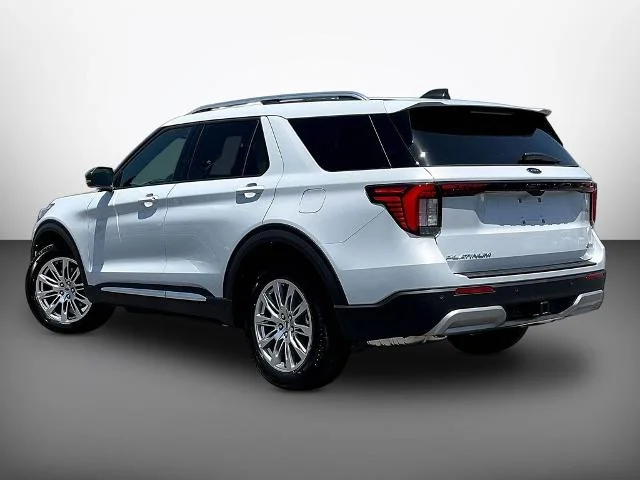 New 2026 Space White Metallic Ford Platinum™ image 39