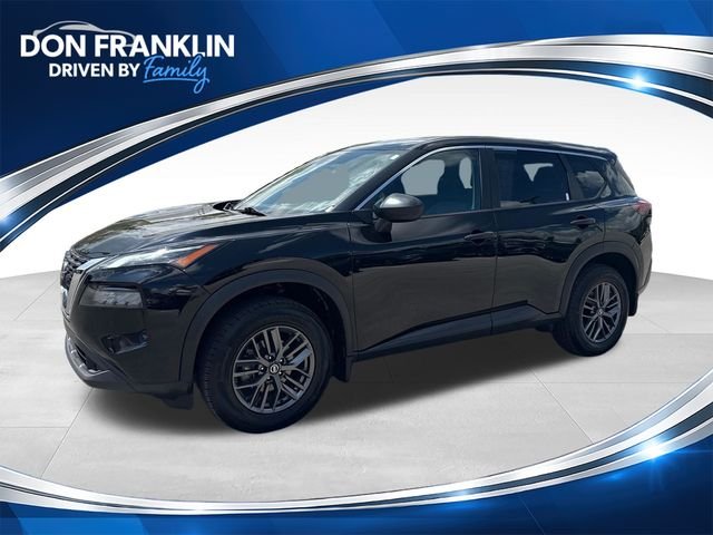 Used 2021 Black Nissan S image 1