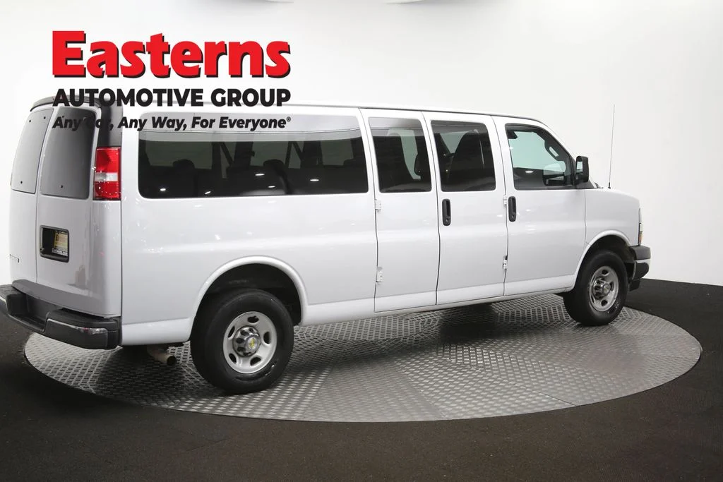 Used 2024 White Chevrolet LT image 40