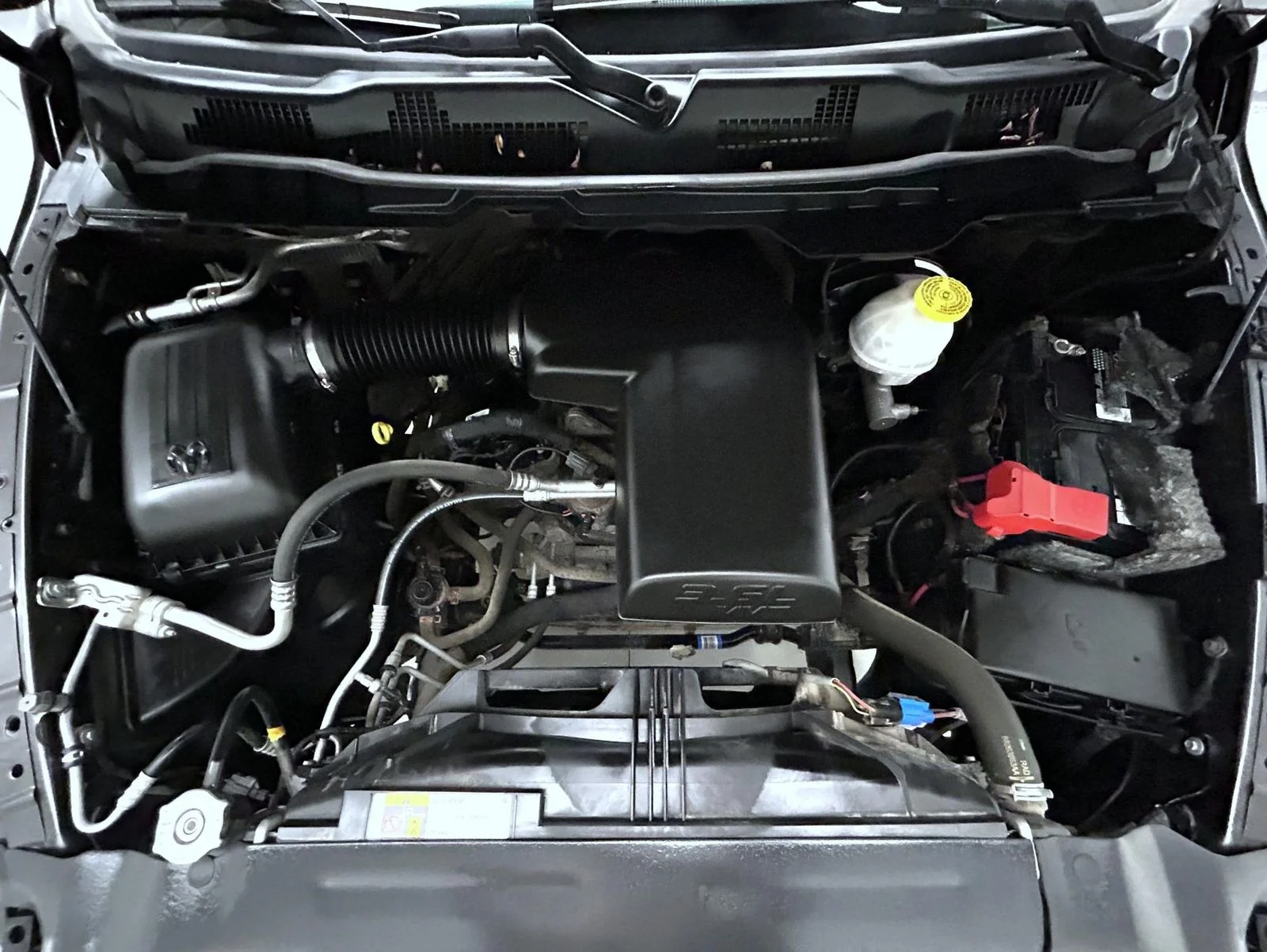 Used 2019 Gray Ram Express image 24
