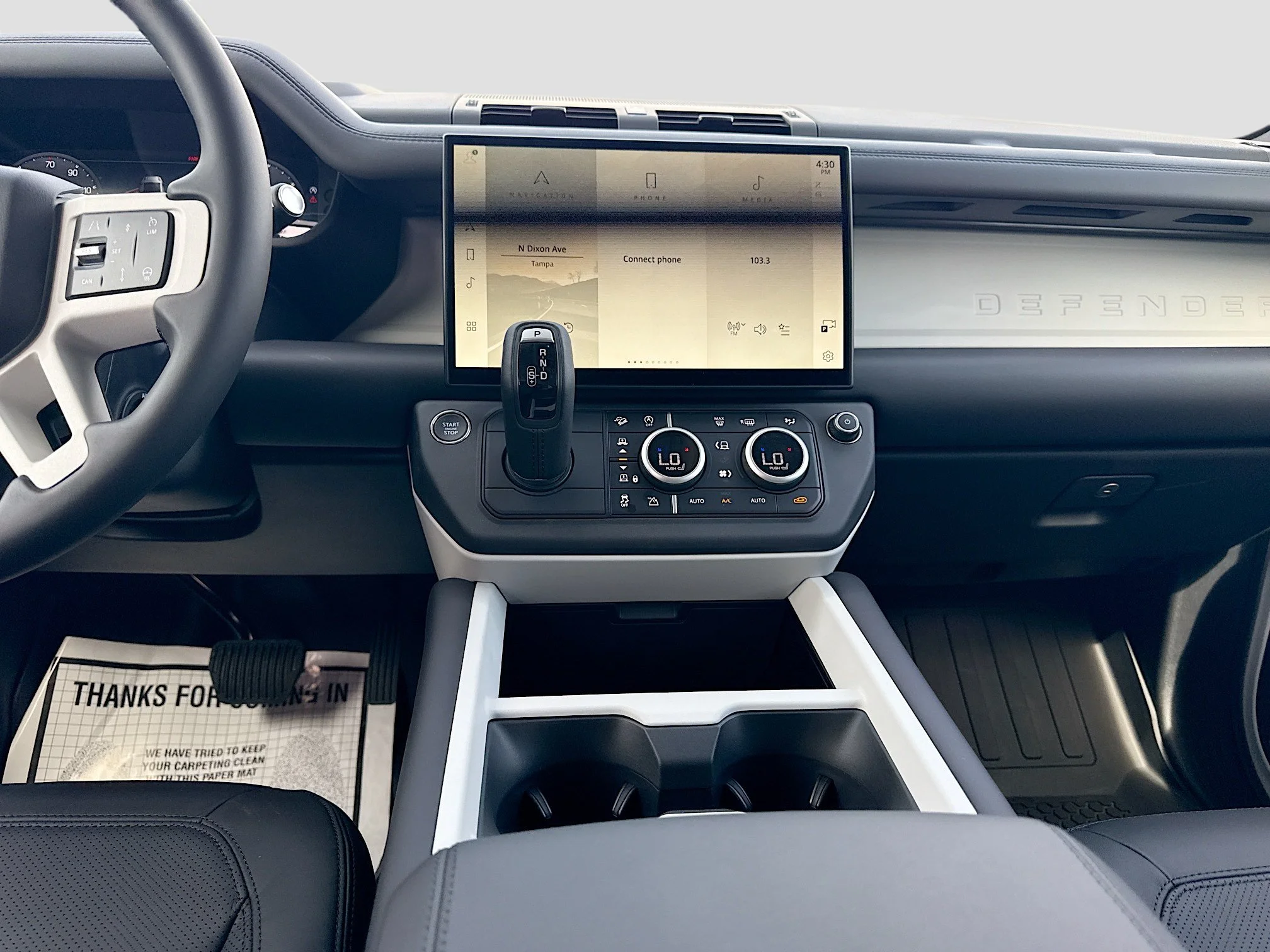 New 2026 Fuji White Land Rover X-Dynamic SE image 19