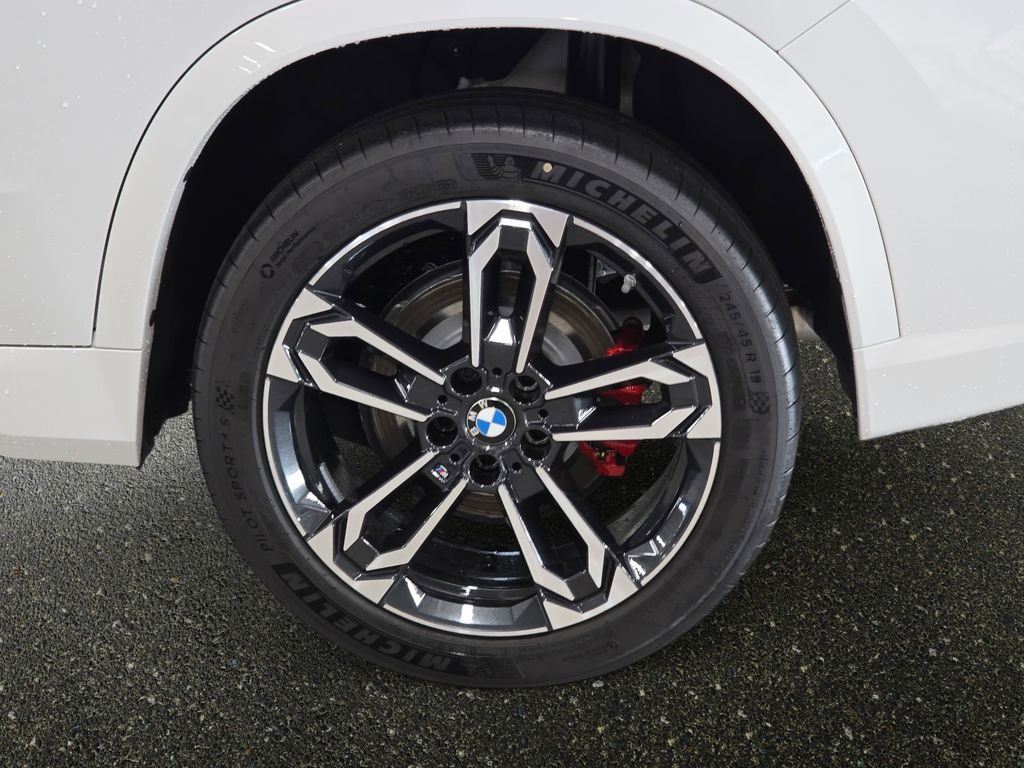 Used 2026 Alpine White BMW xDrive28i image 19