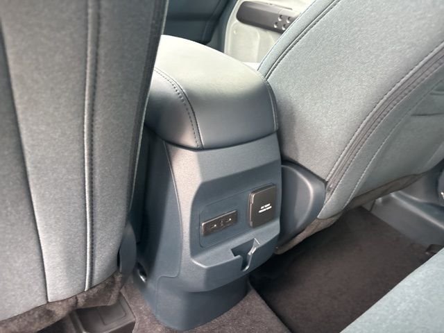New 2026 Shadow Black Ford XLT image 32