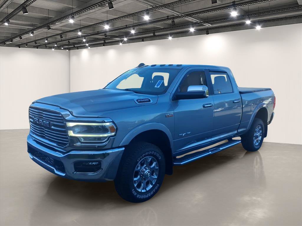 Used 2022 Billet Silver Metallic Clearcoat Ram Laramie image 3