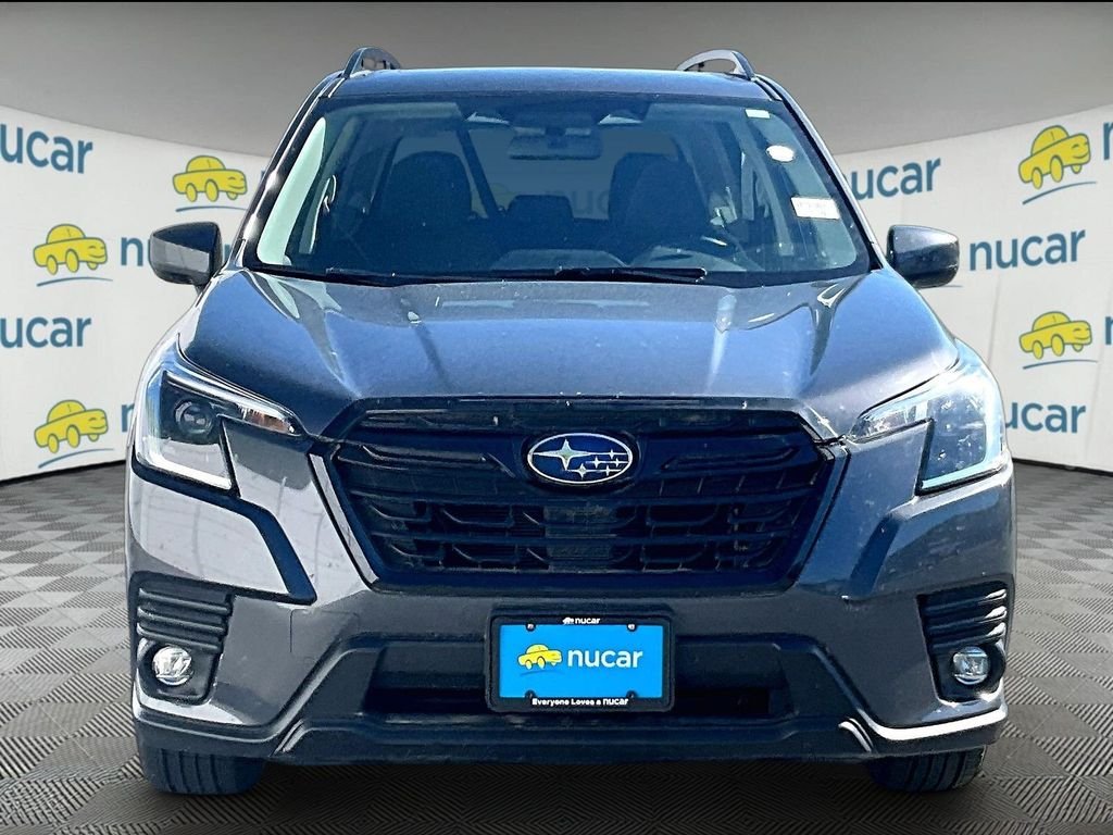 Used 2024 Gray Metallic Subaru Premium image 2