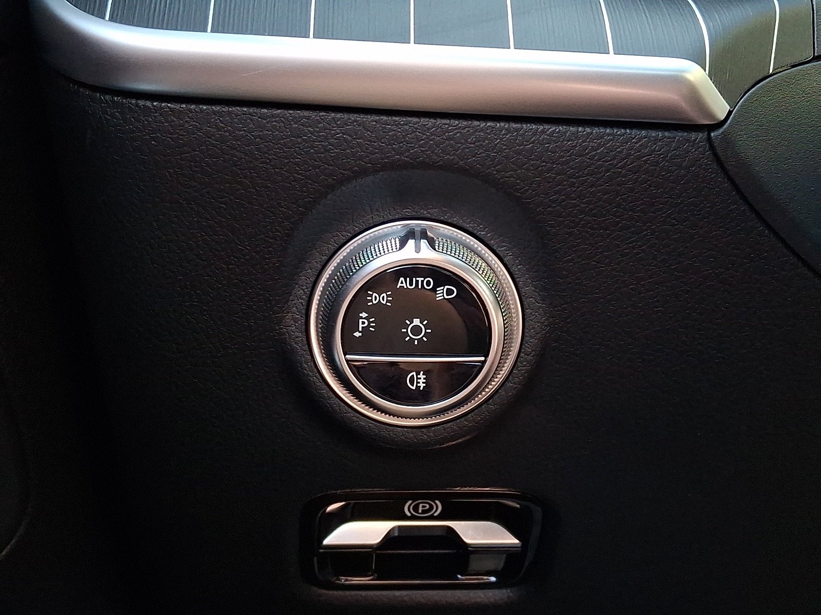 Certified Used 2023 Black   040 Mercedes-Benz C 300 image 26