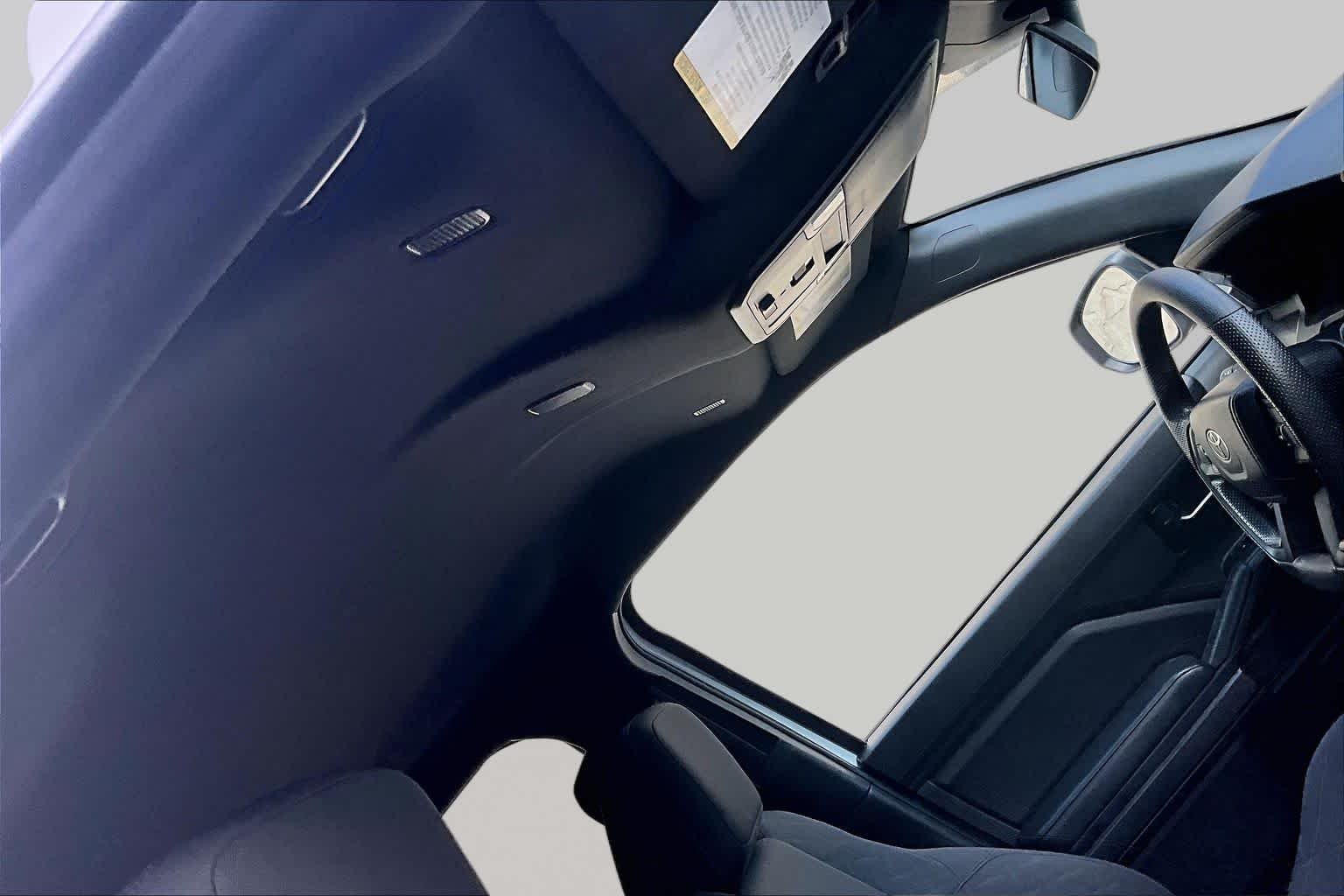 Used 2024 Ice Cap Toyota SR5 image 14