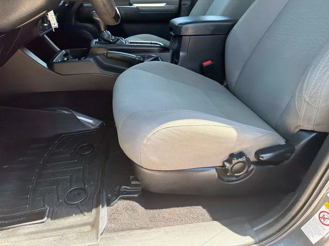 Used 2018 Gray Toyota SR image 19