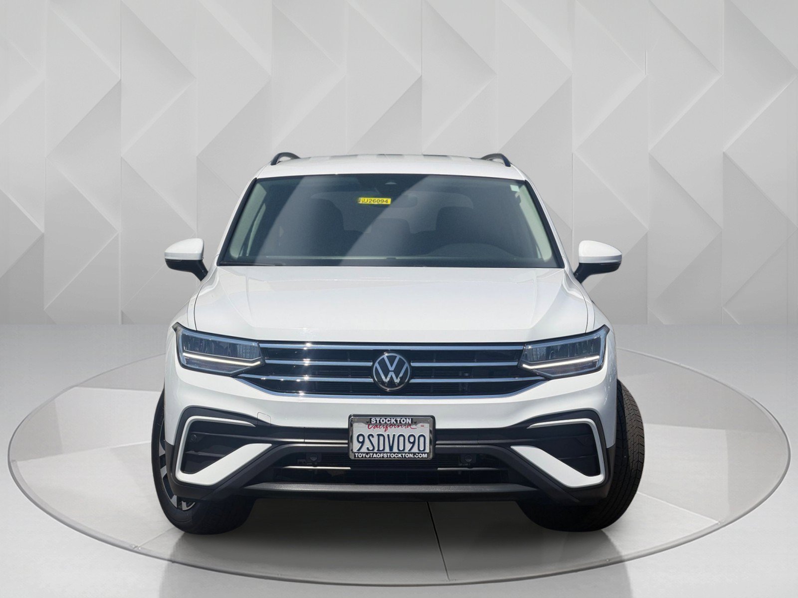 Used 2024 Pure White Volkswagen S image 5