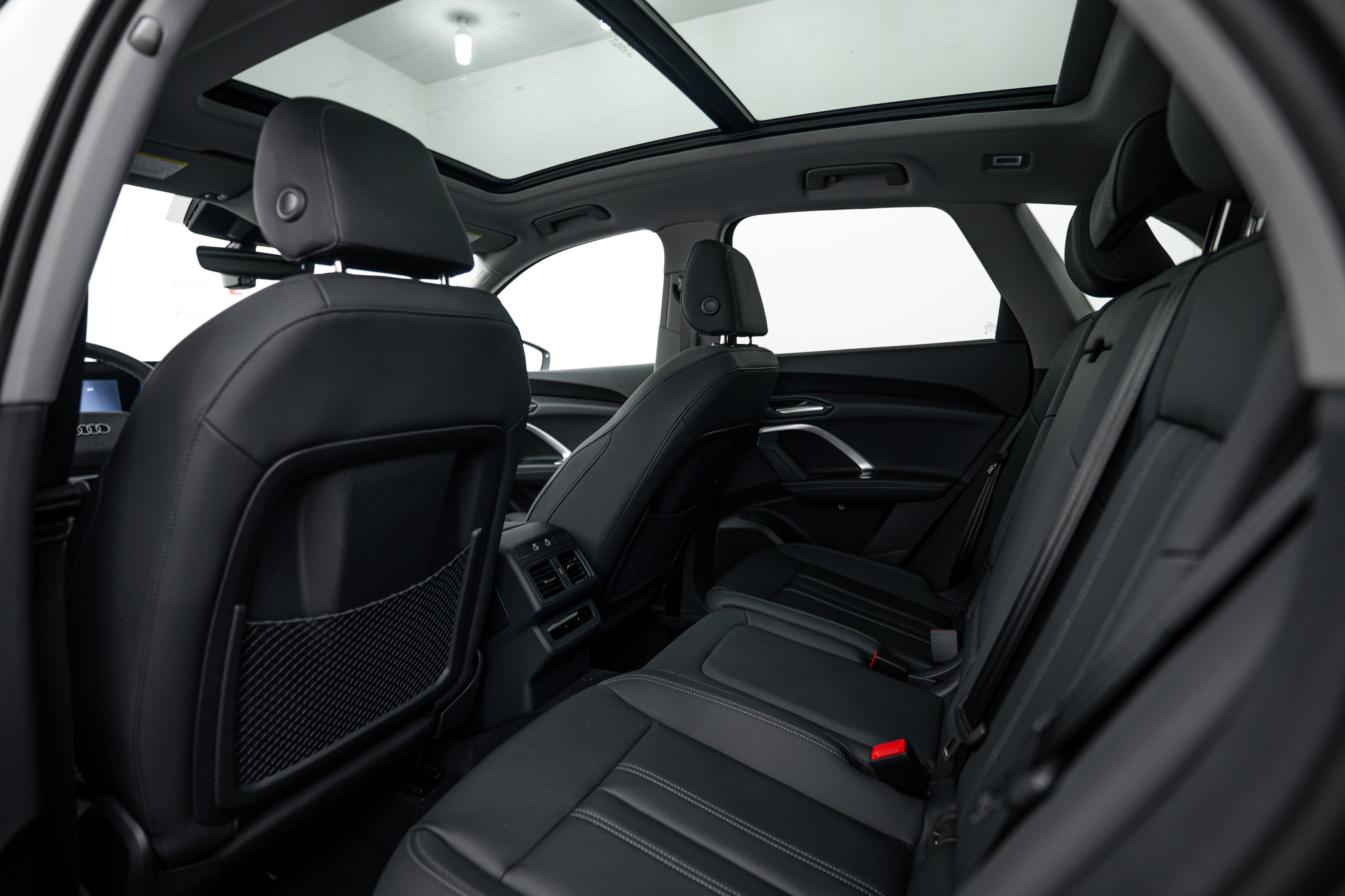 New 2026 Glacier White Audi Premium image 16