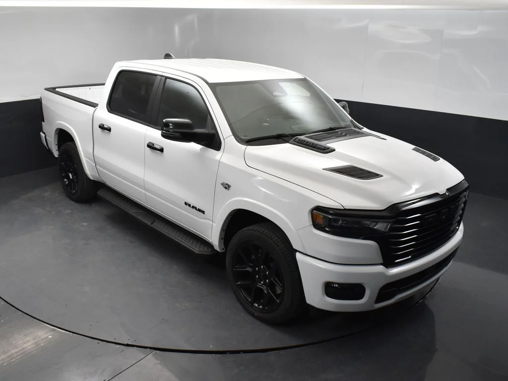 2026 RAM 1500 Laramie 4x4 Crew Cab 5'7's photo